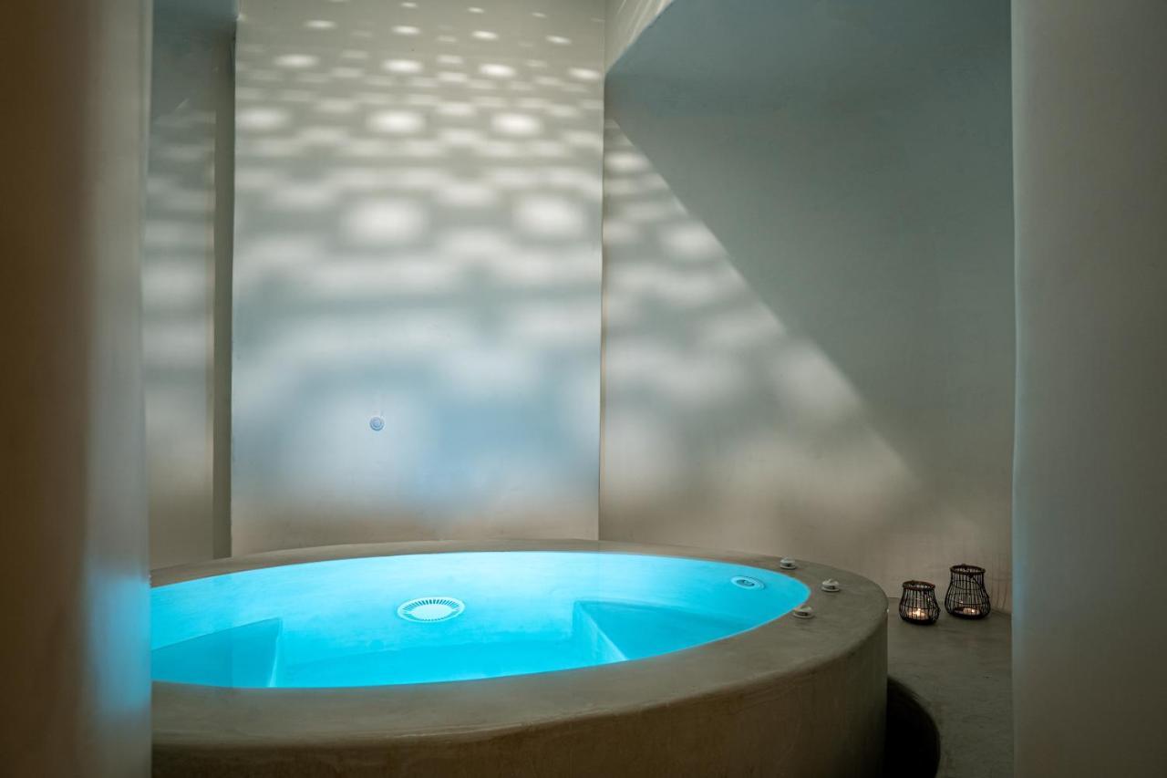 Terra E Lavoro Luxury Suite Exo Gonia Bagian luar foto