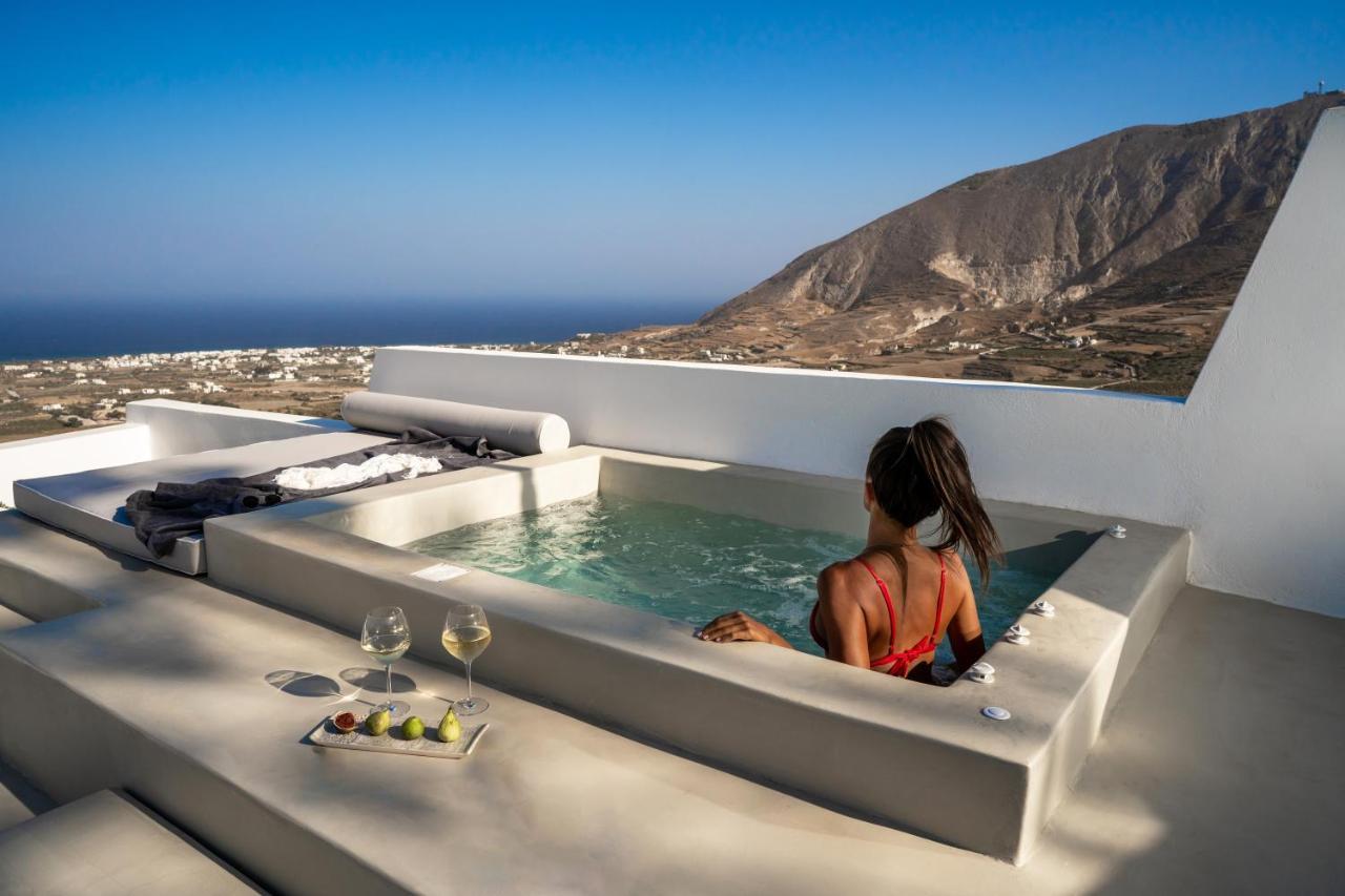 Terra E Lavoro Luxury Suite Exo Gonia Bagian luar foto