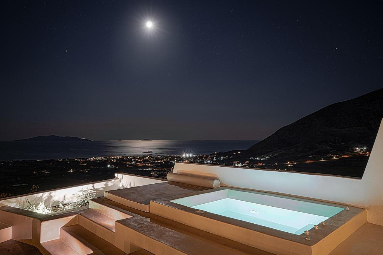 Terra E Lavoro Luxury Suite Exo Gonia Bagian luar foto