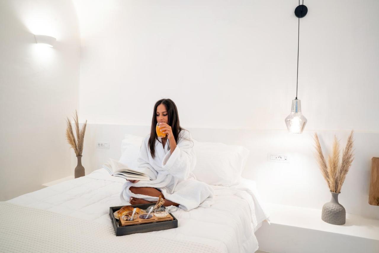 Terra E Lavoro Luxury Suite Exo Gonia Bagian luar foto